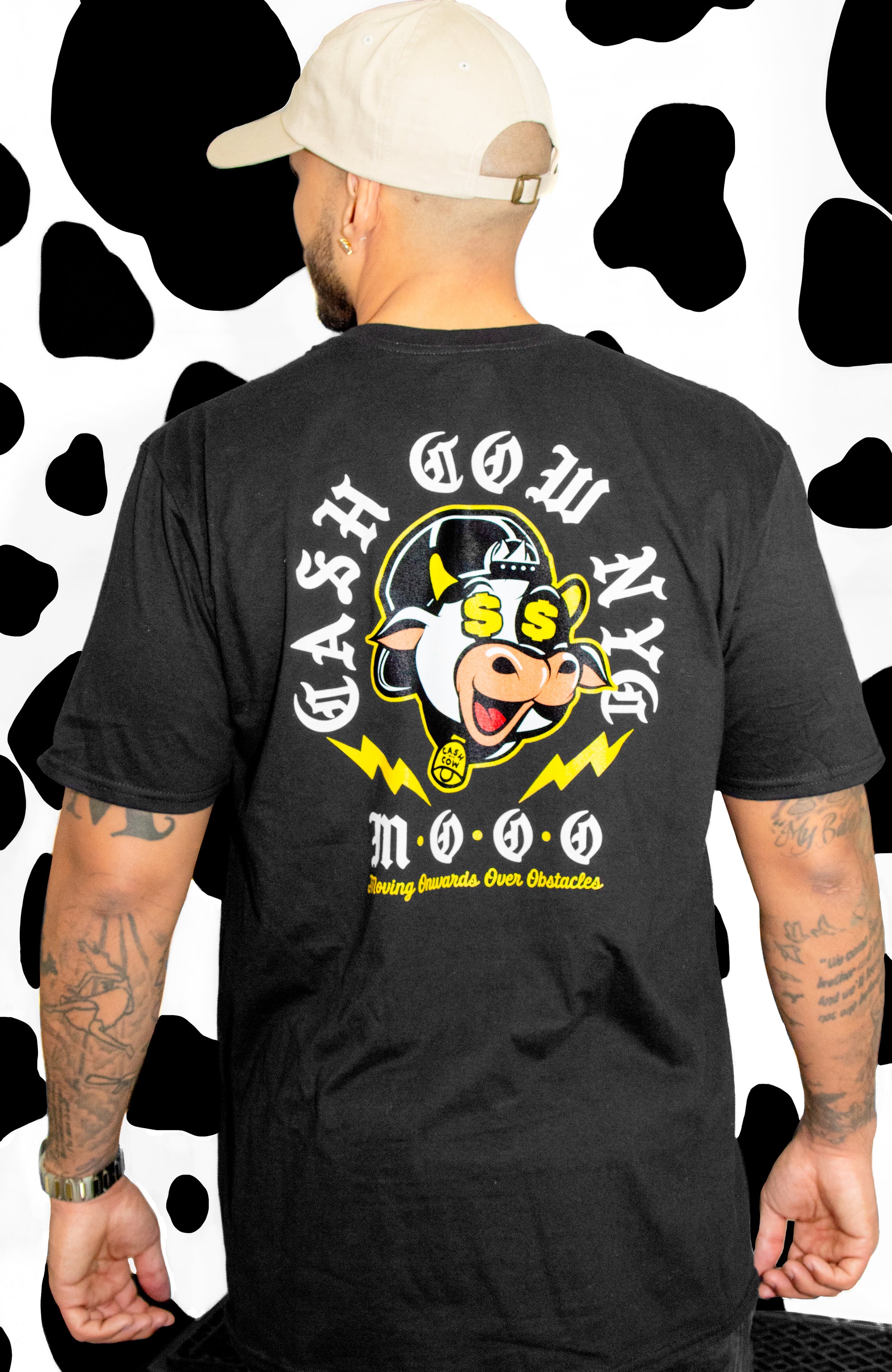 Young Mooo - Black Tee